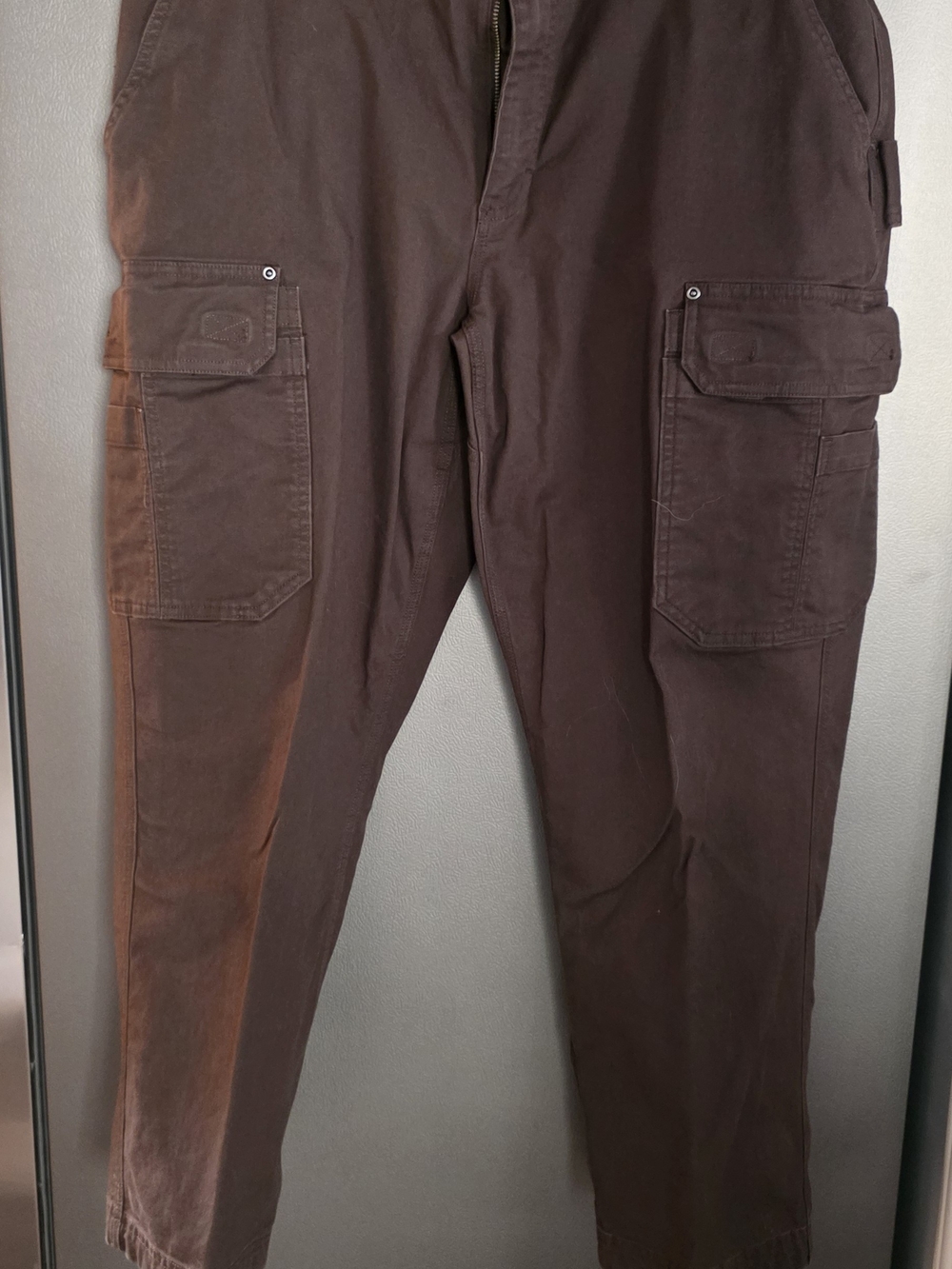 Duluth Trading Co Brown Cargo Pants with Flap Pockets